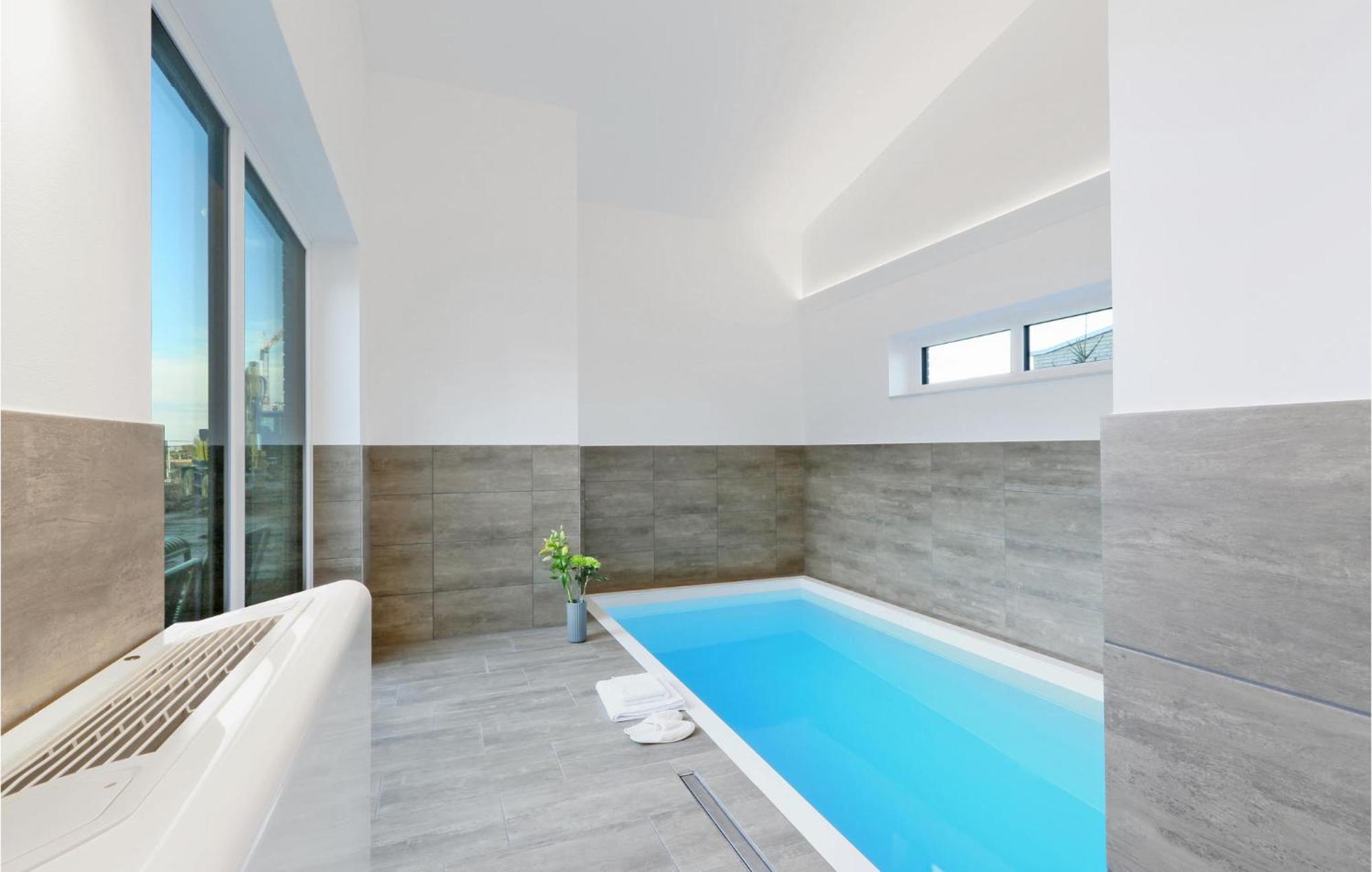 Nice Home In Lembruch-Duemmer See With Sauna Dış mekan fotoğraf